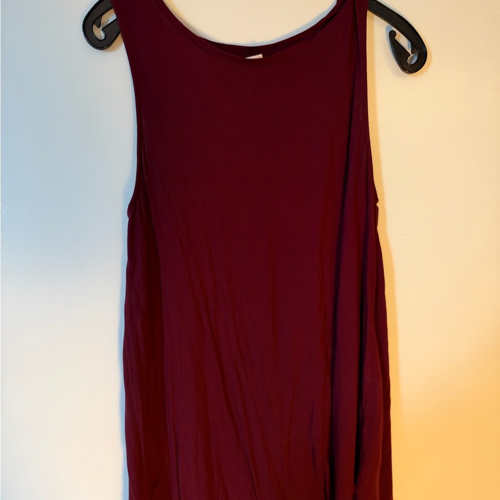 Old Navy Wine Sleeveless Tank Top